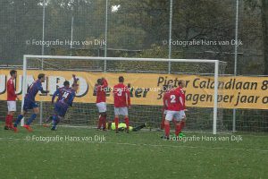 De wedstrijd van de week van "Het Amsterdamsche Voetbal" Pancratius 1 – Abcoude 1 uitslag 0 – 3 en de derde helft met Dries Roelvink en daarna Bertje en Michael Agterberg