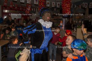 Pancratius Sinterklaas feest Mini’s en Champions Leageu 2011